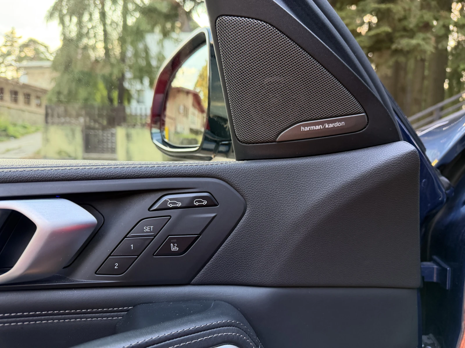 BMW X6 40D LASER HEAD UP M-PAKET INDIVIDUAL, снимка 6 - Автомобили и джипове - 55780090