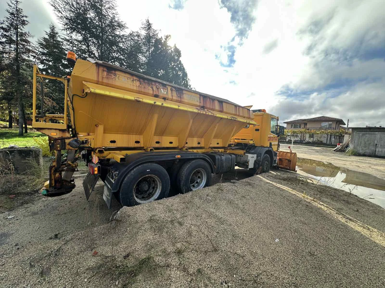 Scania P 94 6x4/260 - изображение 2