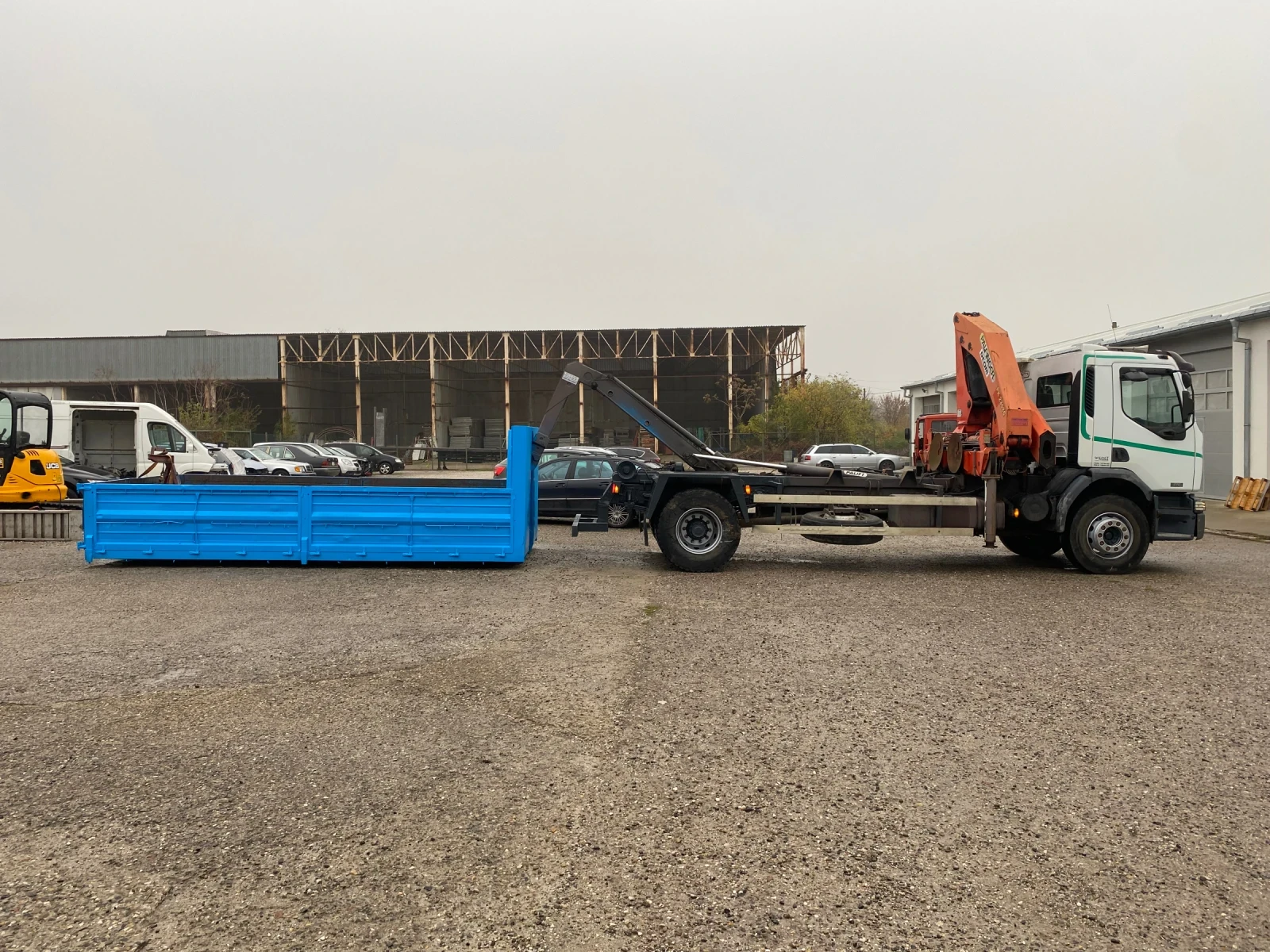 Renault Premium МУЛТИЛИФТ, снимка 12 - Камиони - 55990099