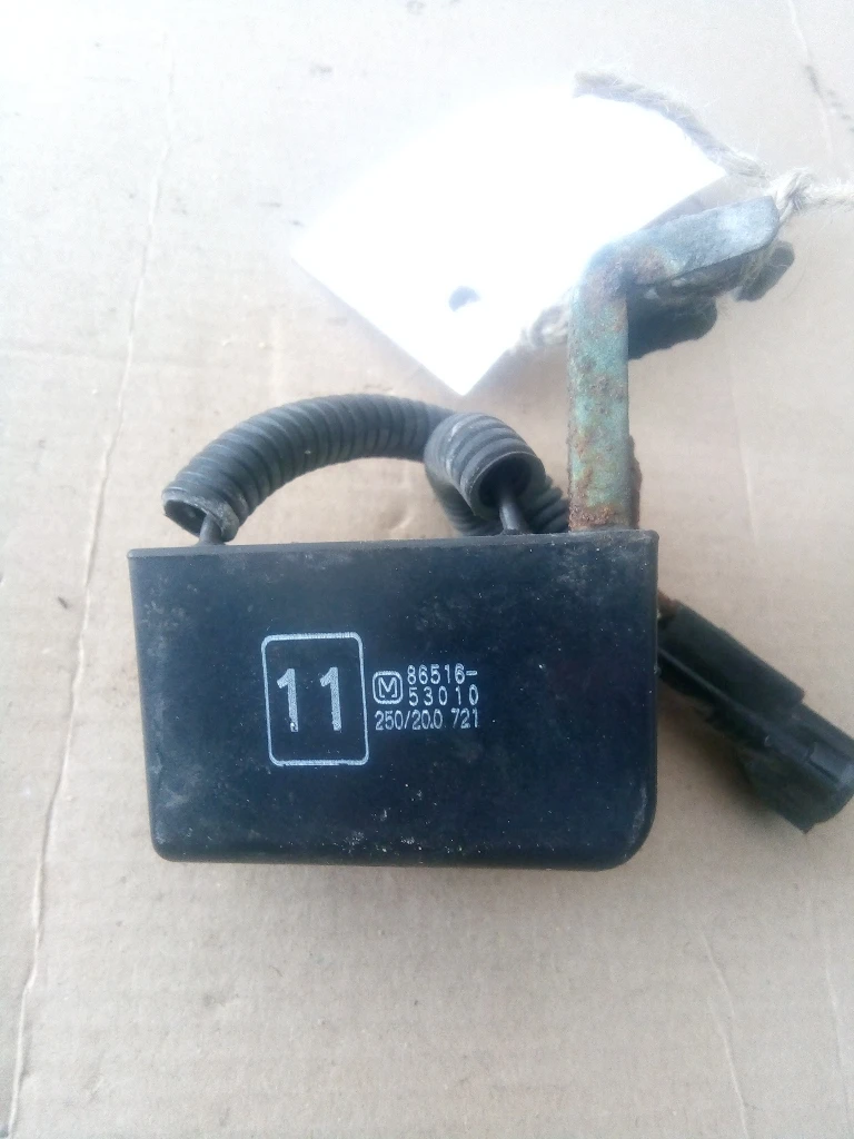 Модул на Лексус ис220 (4)