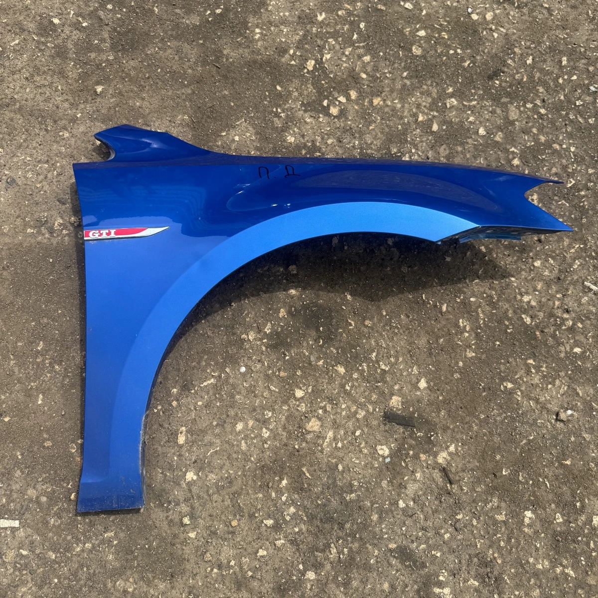 Преден десен калник за VW Volkswagen Golf 7 GTI 20 TFSI 428-428