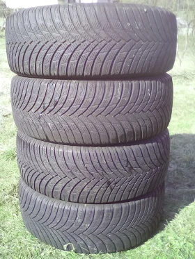 Гуми Зимни 235/55R18, снимка 1