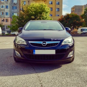 Opel Astra J 1.7 CDTI 110 hp, снимка 1