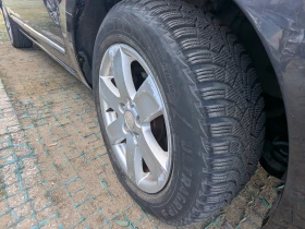 Kia Carens, снимка 7