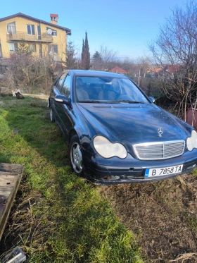 Mercedes-Benz C 220