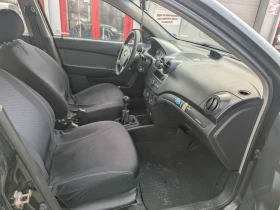 Chevrolet Aveo - 1270 € / 2483.90 лв. - 32983104 13