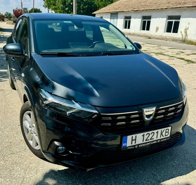 Dacia Sandero, снимка 2 - Автомобили и джипове - 47009130