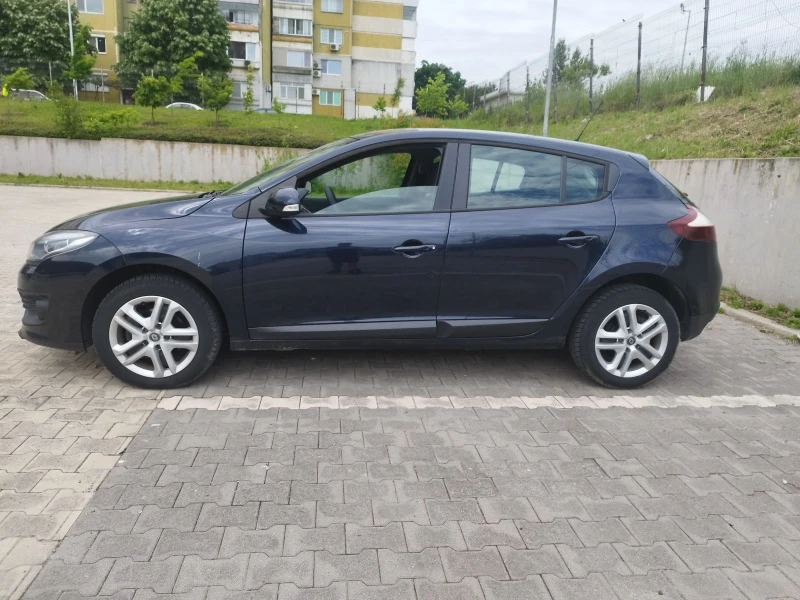 Renault Megane 1.5 DCI 95k.c, снимка 4 - Автомобили и джипове - 47328686