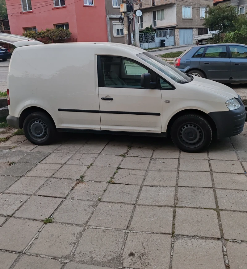 VW Caddy, снимка 2 - Автомобили и джипове - 47392241