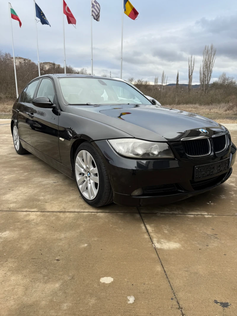 BMW 320 Кожа/Навигация/Климатроник, снимка 7 - Автомобили и джипове - 48556891