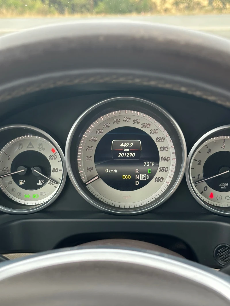 Mercedes-Benz E 350 4MATIC, снимка 15 - Автомобили и джипове - 51671486