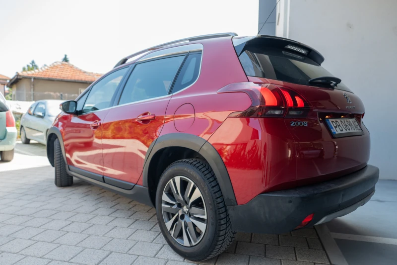 Peugeot 2008 1.2 automat, снимка 4 - Автомобили и джипове - 52725161
