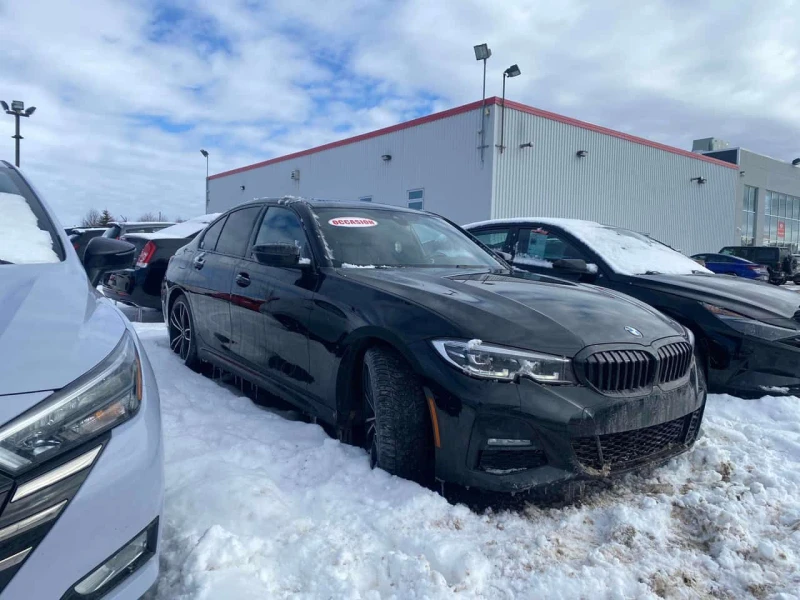 BMW 330 * 330i xDrive * CARFAX * ЦЕНА ДО БГ, снимка 3 - Автомобили и джипове - 53534578