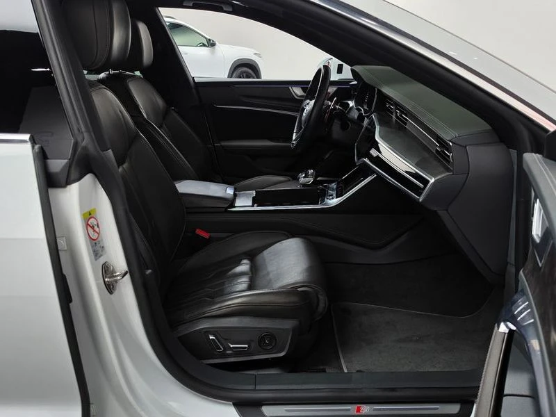 Audi A7 3.0 DLZ Automatic, снимка 11 - Автомобили и джипове - 55722399