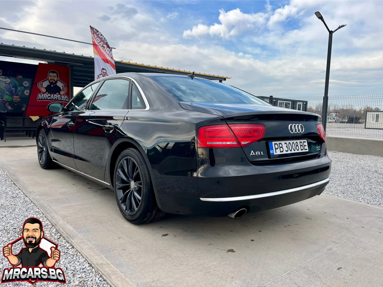 Audi A8 QUATTRO /4.2 FSI V8 Long / FULL Екстри - изображение 4