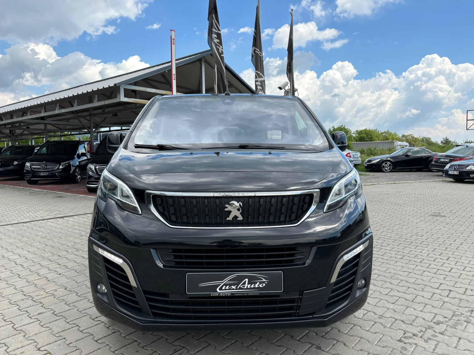 Peugeot Traveler 2.0HDI#177KC#PANORAMA#HEADUP#КОЖА#КАМЕРИ#KEYLESS - изображение 3