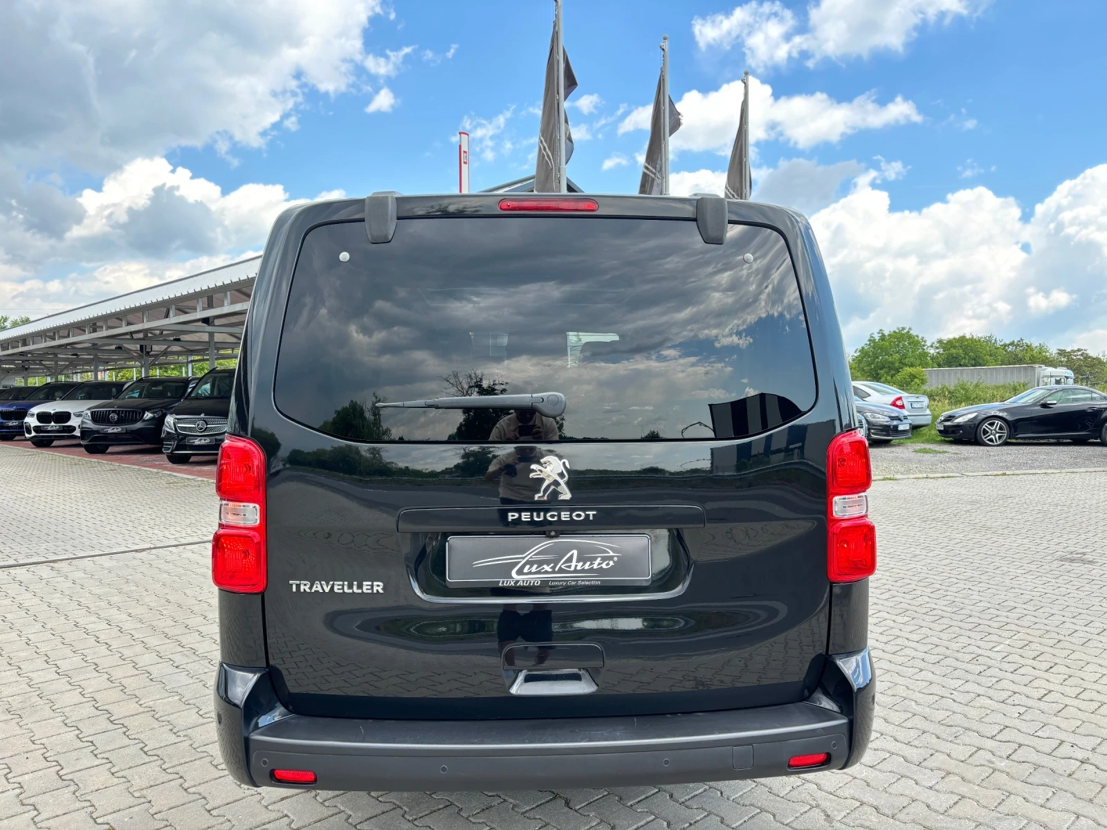 Peugeot Traveler 2.0HDI#177KC#PANORAMA#HEADUP#КОЖА#КАМЕРИ#KEYLESS - изображение 6