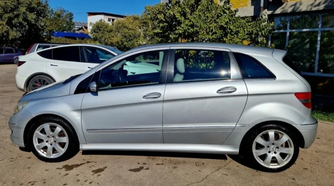Mercedes-Benz B 180 201х.км/ОБСЛУЖЕН/ - изображение 7