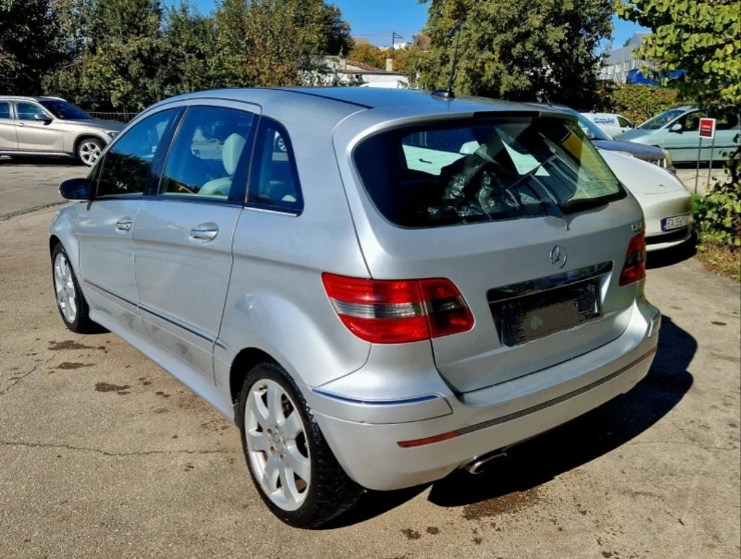 Mercedes-Benz B 180 201х.км/ОБСЛУЖЕН/ - изображение 6