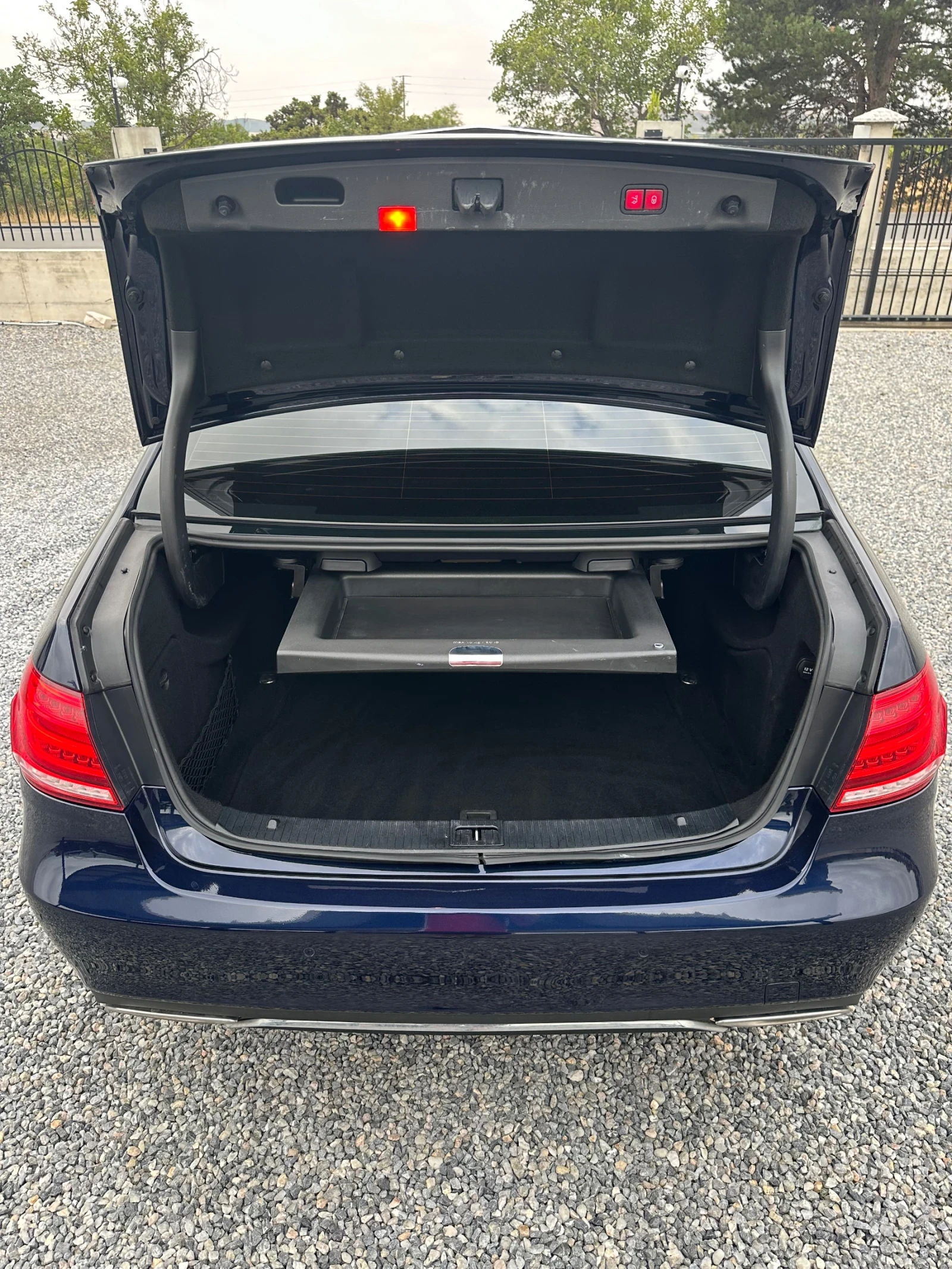 Mercedes-Benz E 350 4MATIC - изображение 6