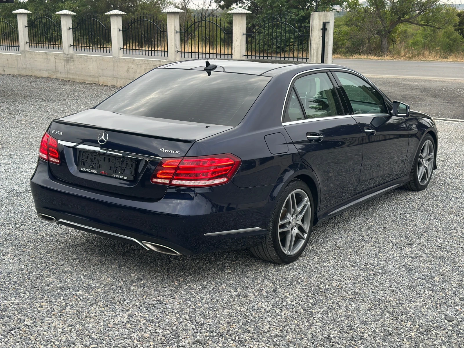 Mercedes-Benz E 350 4MATIC - изображение 4