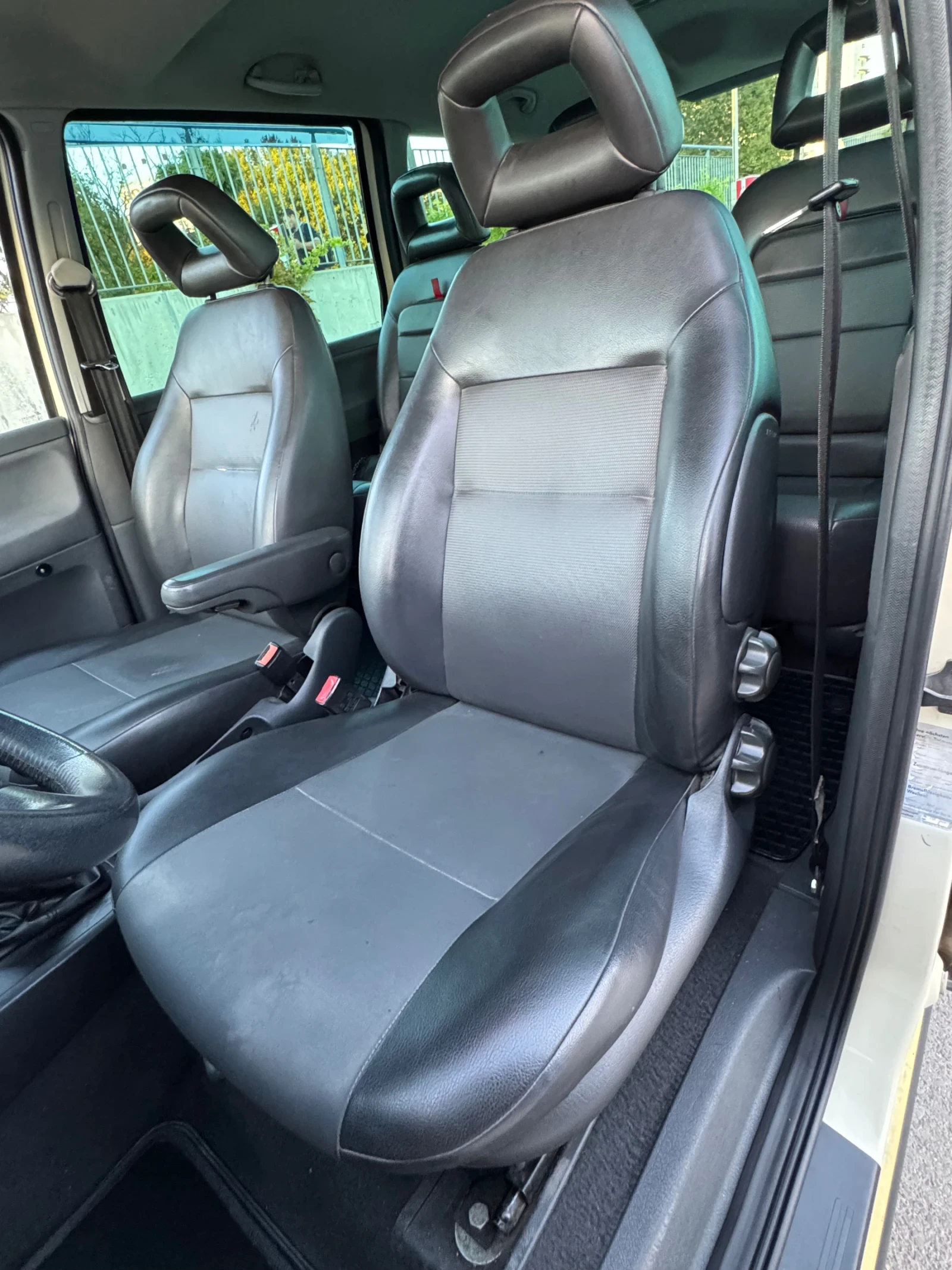 VW Sharan 2.0 Газ/Бензин 6+ 1 - изображение 9