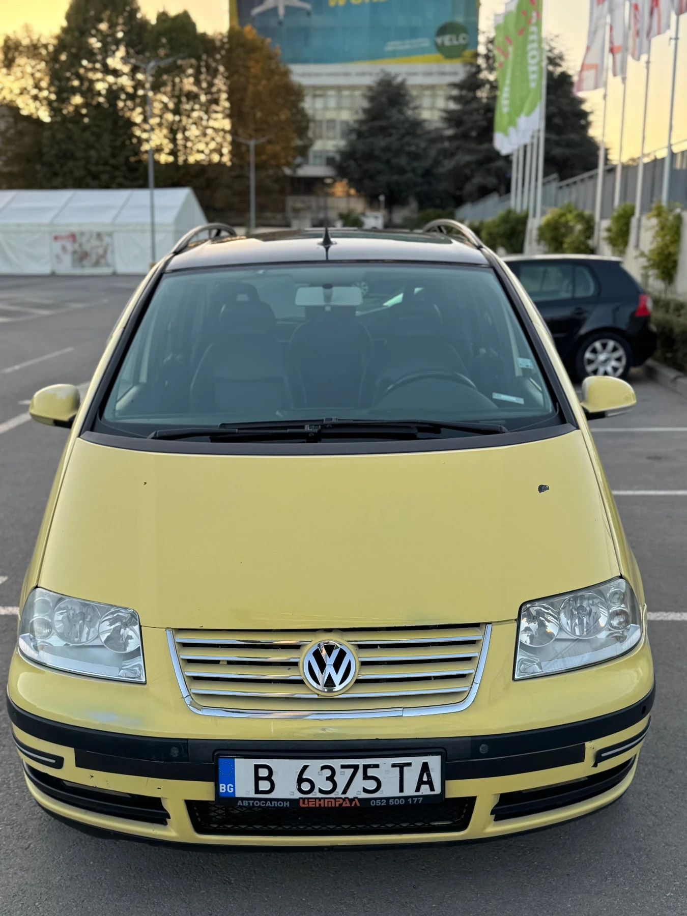 VW Sharan 2.0 Газ/Бензин 6+ 1 - изображение 2