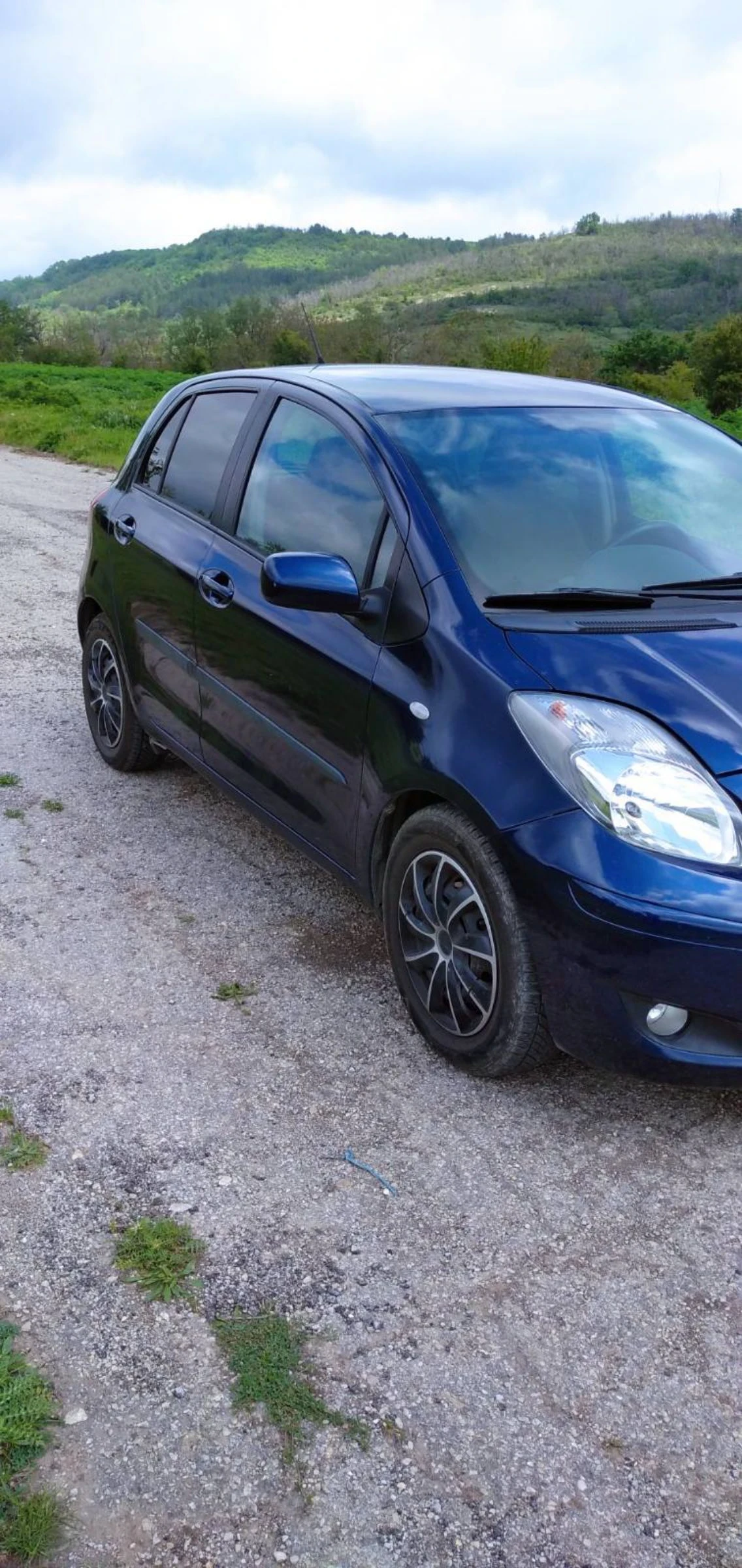 Toyota Yaris 1.33 - изображение 3