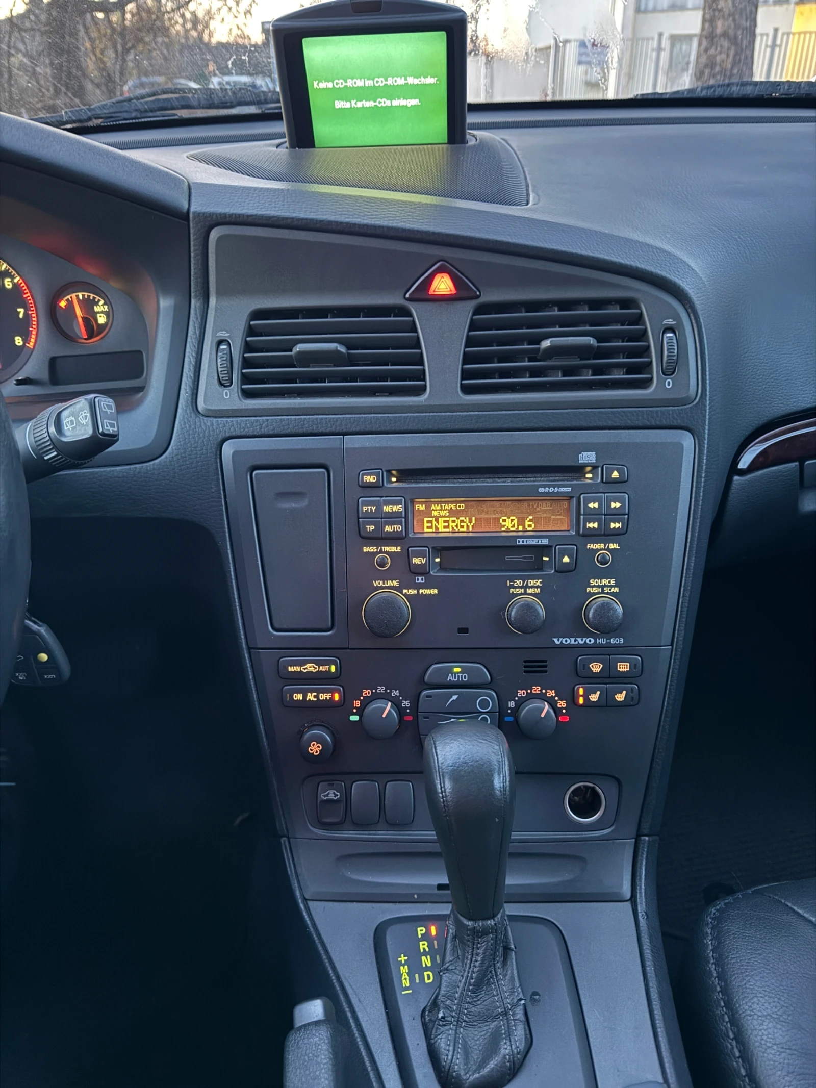 Volvo Xc70  - изображение 9