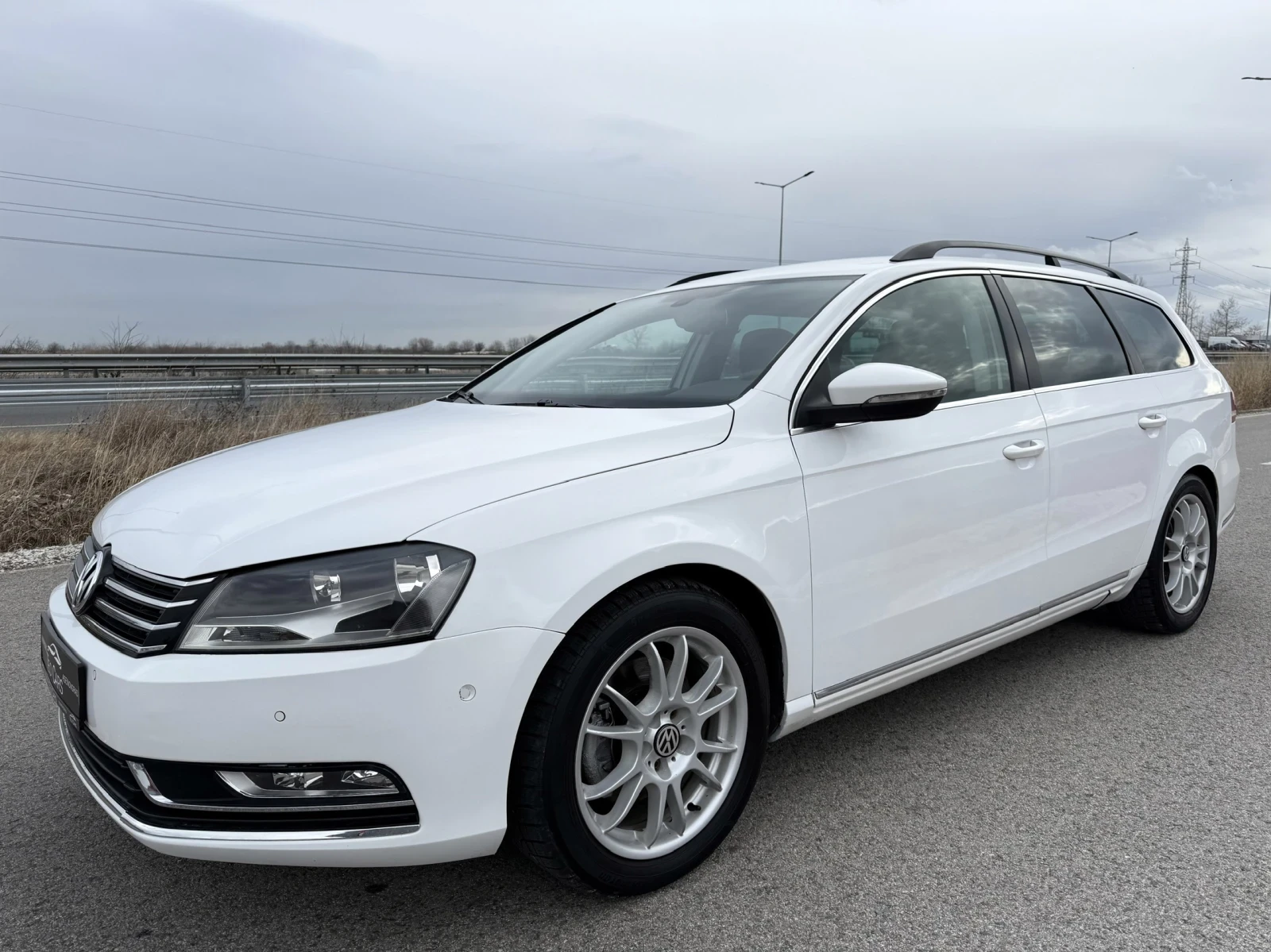 VW Passat 2.0 TDI / 4MOTION / NAVI / PARKTRONIC / AVTOPILOT - изображение 3
