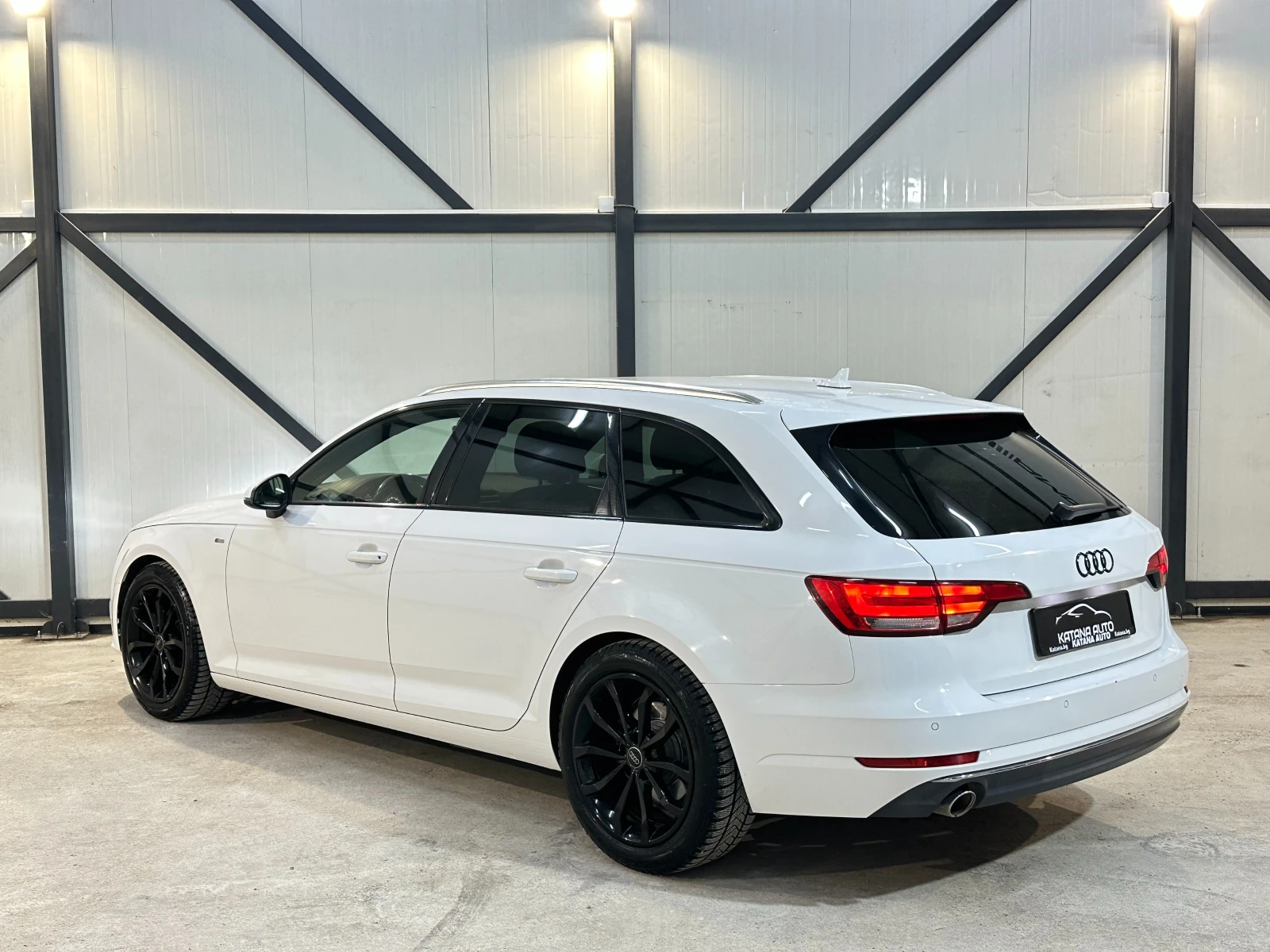 Audi A4 3xS-LINE* PARK * NAVI *  - изображение 3