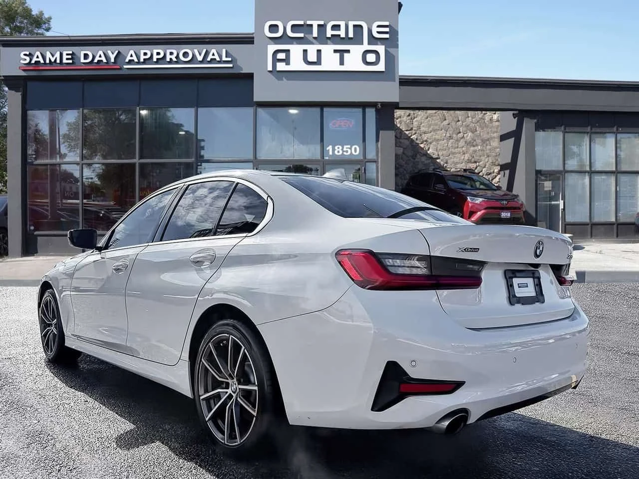 BMW 330 * xDrive * CARFAX * ЦЕНА ДО БГ - изображение 4