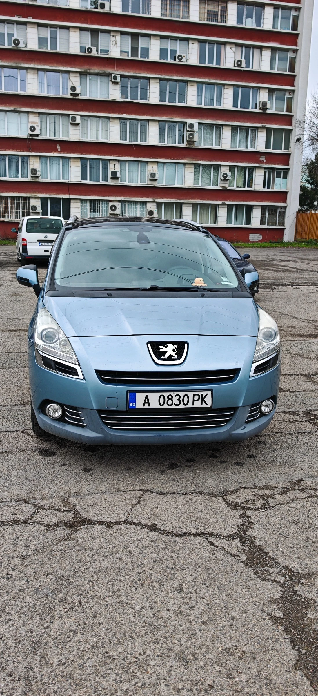 Peugeot 5008