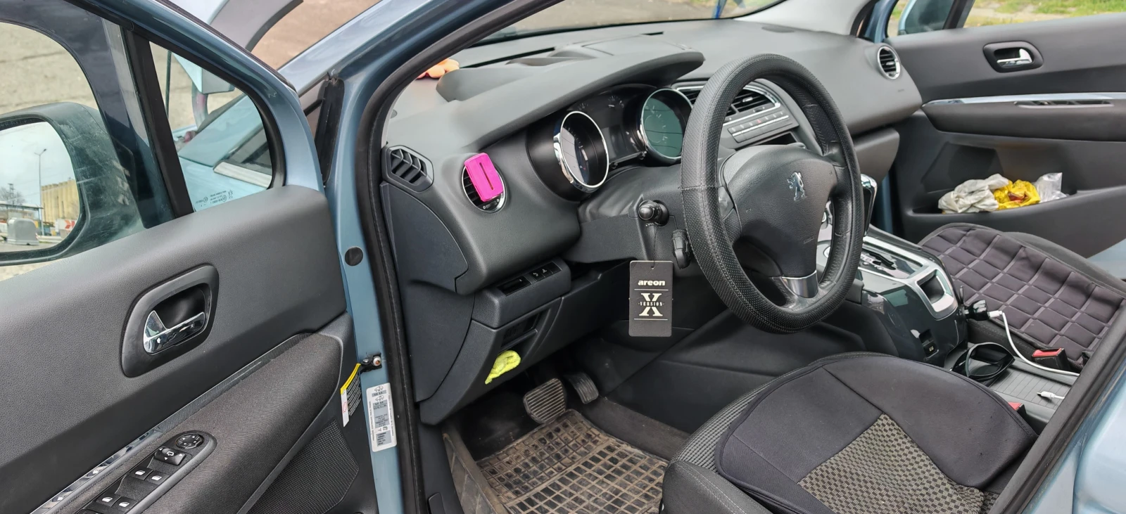 Peugeot 5008, снимка 10 - Автомобили и джипове - 53935283