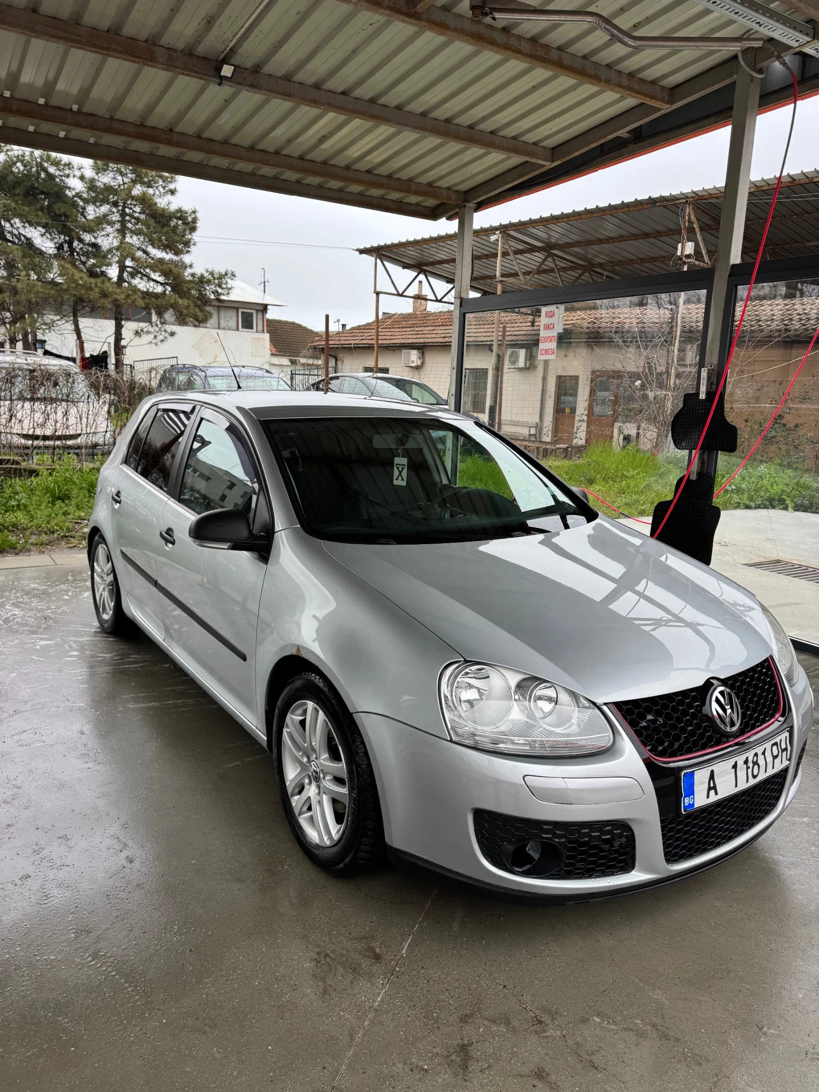VW Golf 5, снимка 2 - Автомобили и джипове - 54069423