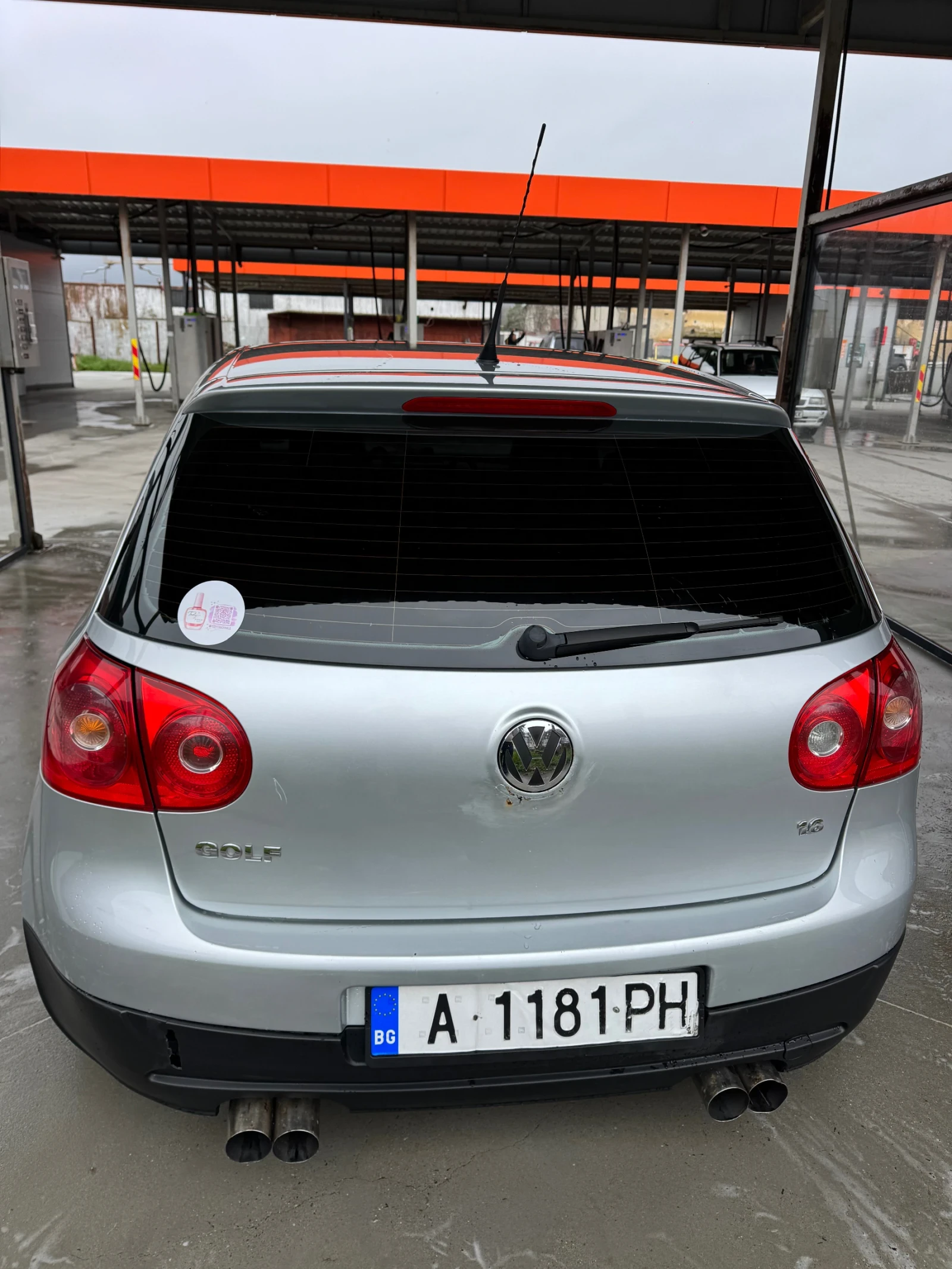 VW Golf 5, снимка 3 - Автомобили и джипове - 54069423