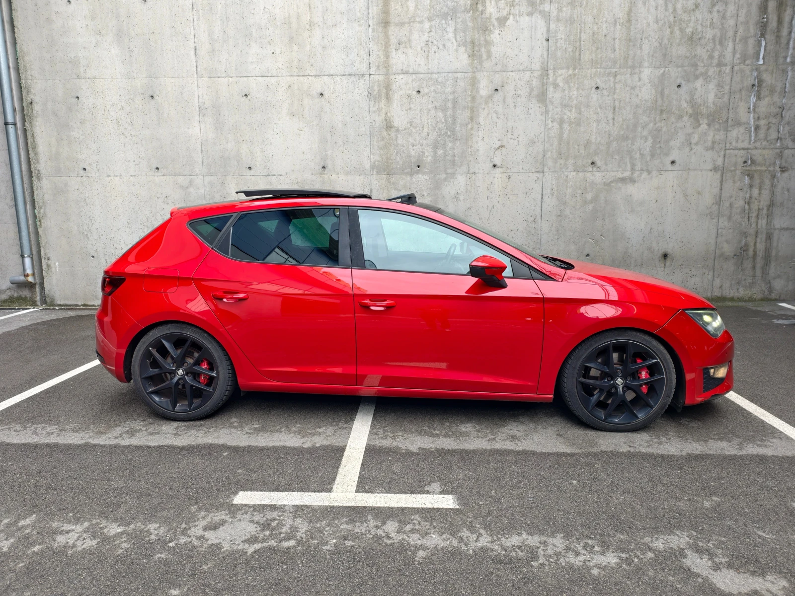 Seat Leon FR| NAVI| ШИБИДАХ| EURO6| AUTO| LED| СЕРВИЗНА ИСТ, снимка 2 - Автомобили и джипове - 54166533