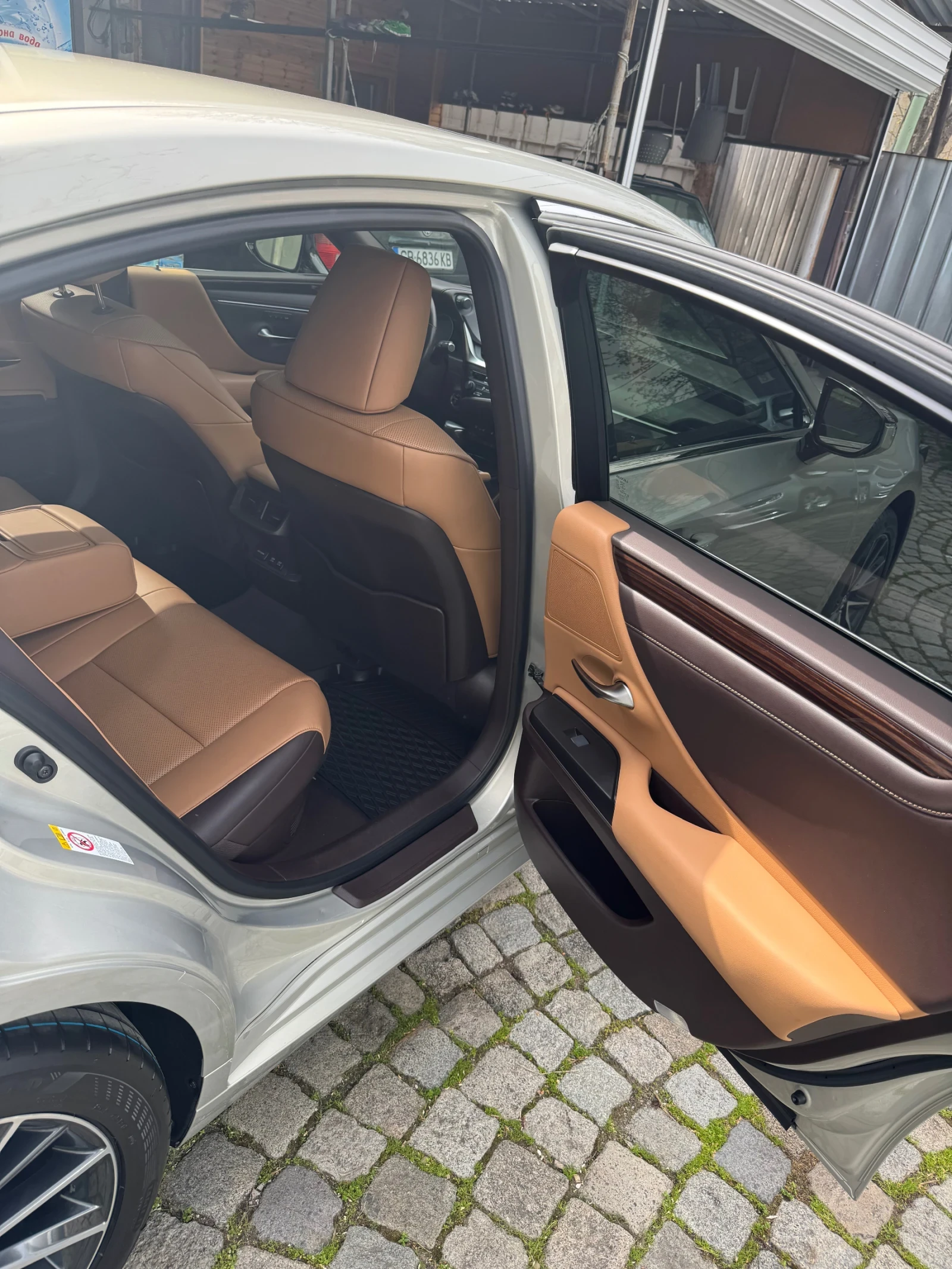 Lexus ES 300 2.5 / 218�� ������ | Mobile.bg � ����������� 10