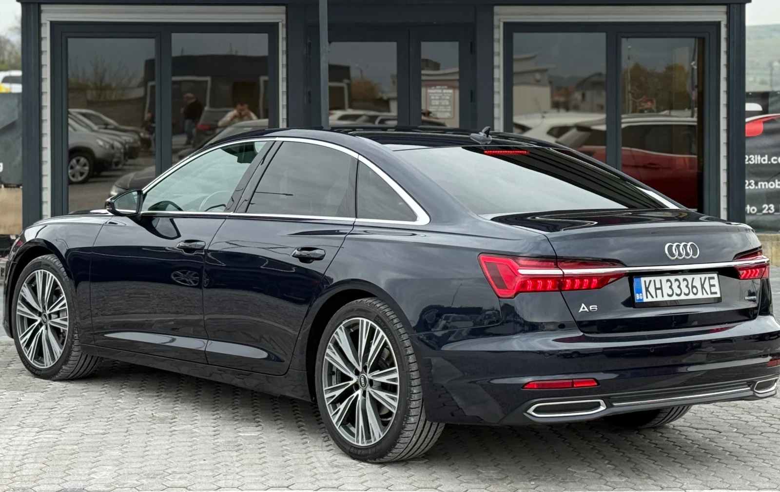Audi A6 2.0 TDI 204 К.С РЕАЛНИ КИЛОМЕТРИ!, снимка 4 - Автомобили и джипове - 54218813
