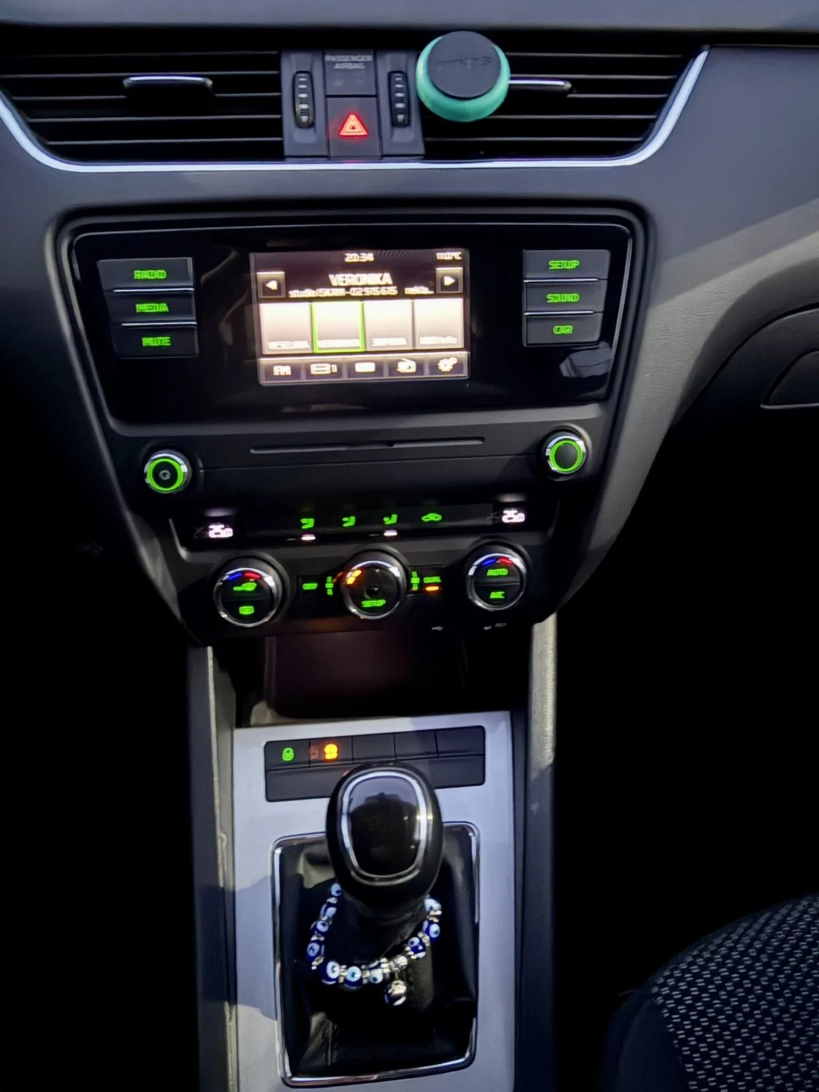 Skoda Octavia 1.6 TDI * GERMANY* , снимка 13 - Автомобили и джипове - 54296493