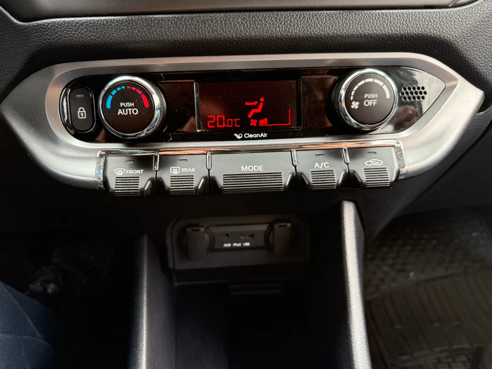 Kia Rio 1.4 D 90 hp, снимка 8 - Автомобили и джипове - 54489638