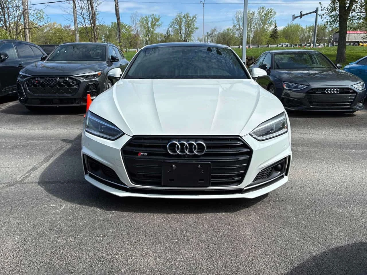 Audi S5 Technik/ПАНОРАМА/ДИСТРОНИК/360/OT AUDI, снимка 2 - Автомобили и джипове - 54611801