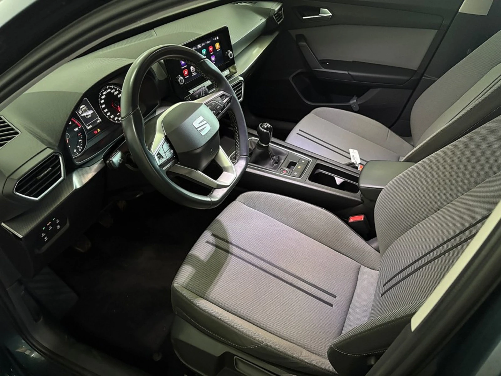 Seat Leon Style, снимка 9 - Автомобили и джипове - 55458388