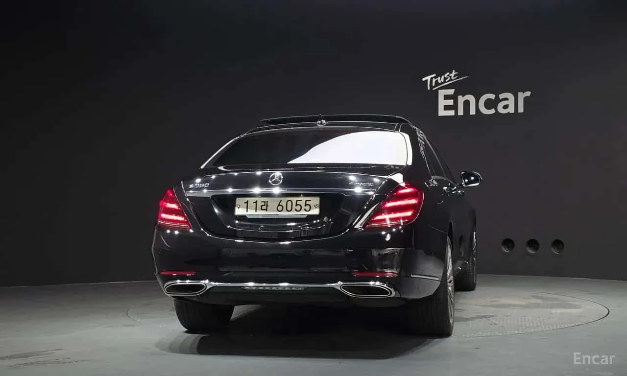 Mercedes-Benz S 560 | МАСАЖИ | DISTRONIC | ОБДУХВАНЕ | HUD | , снимка 4 - Автомобили и джипове - 55559298
