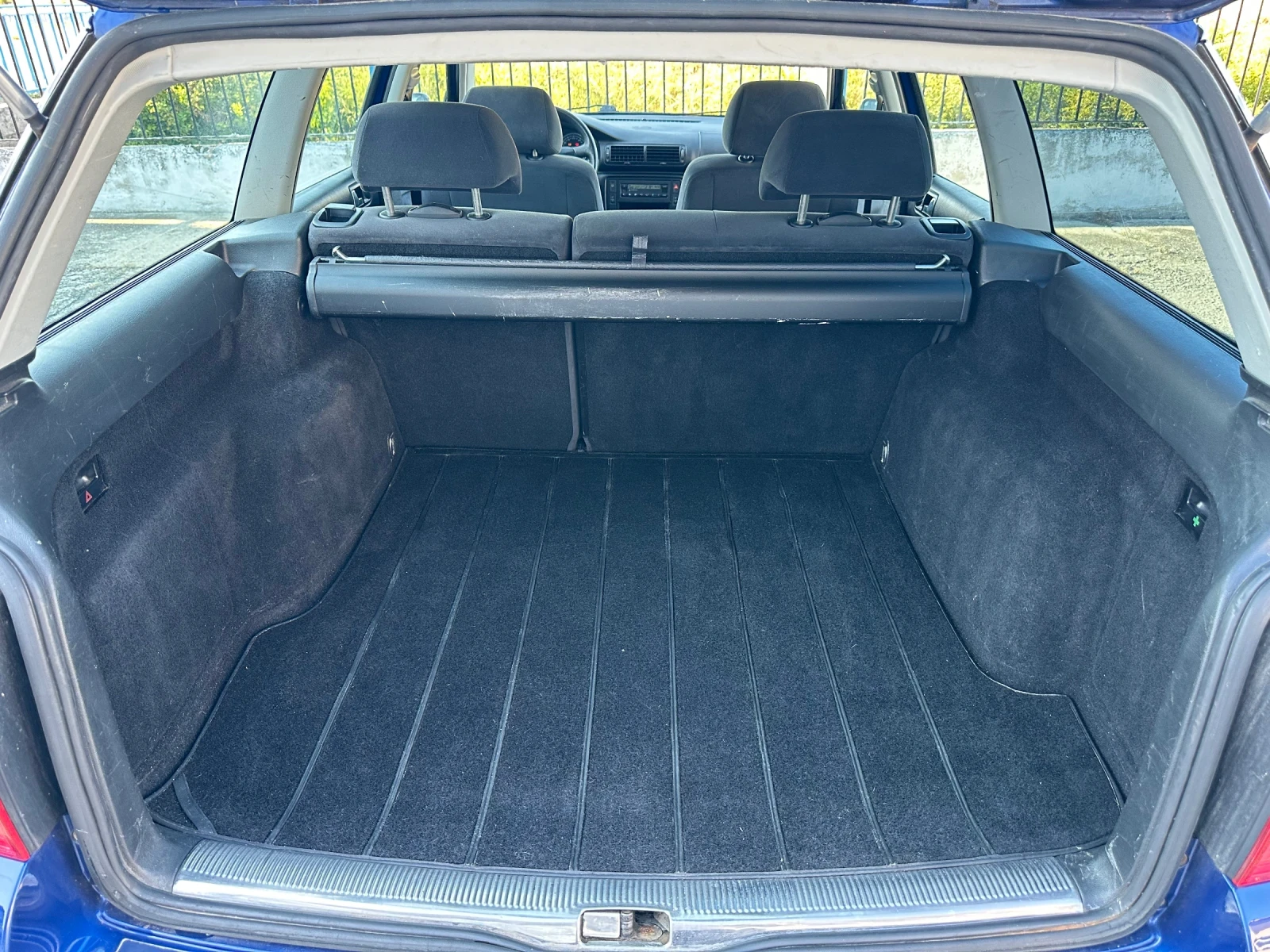 VW Passat 2.0 бензин, снимка 14 - Автомобили и джипове - 55578317