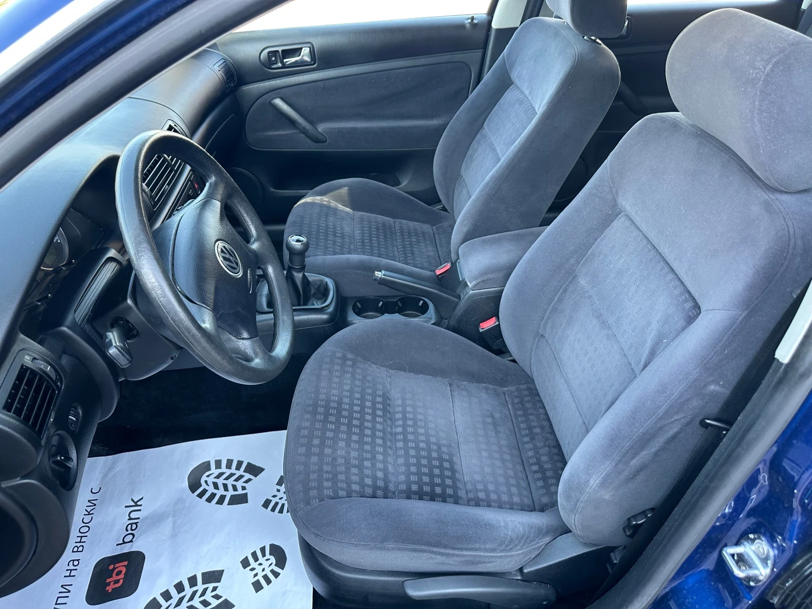 VW Passat 2.0 бензин, снимка 7 - Автомобили и джипове - 55578317