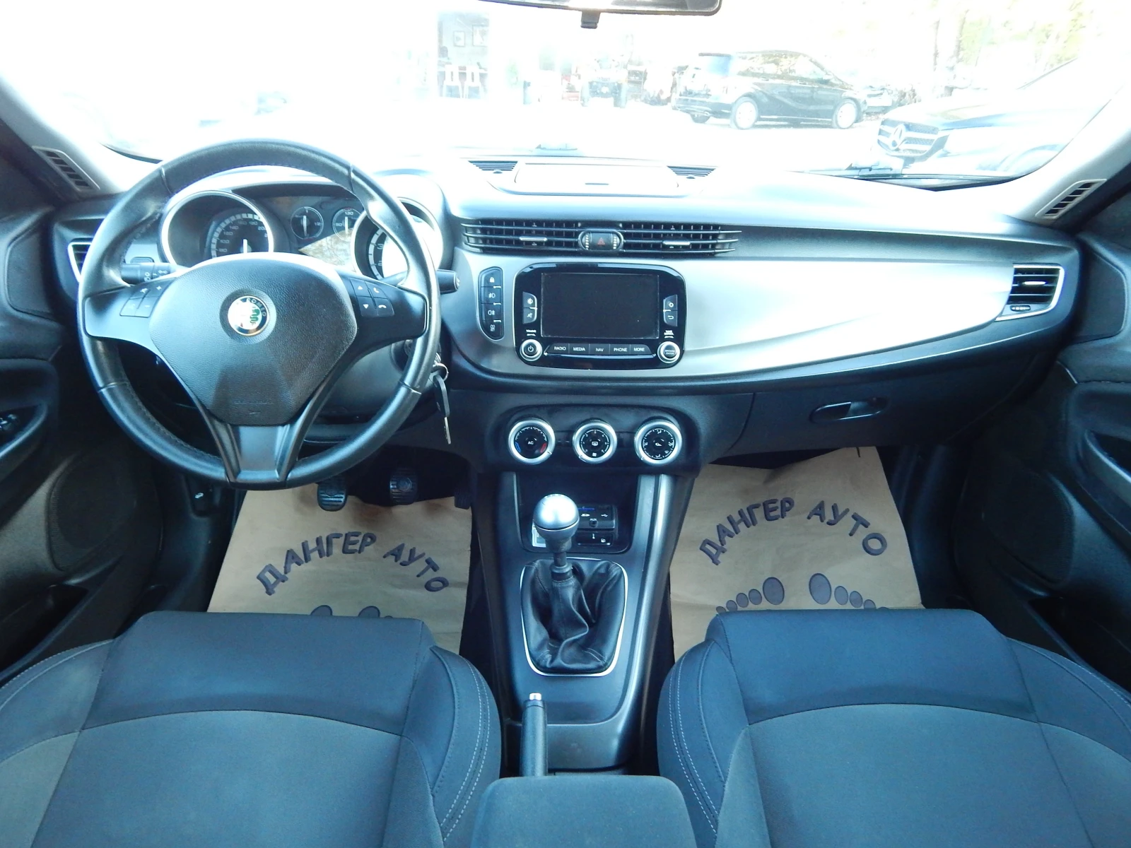 Alfa Romeo Giulietta 1.4T* ���*  | Mobile.bg � ����������� 14