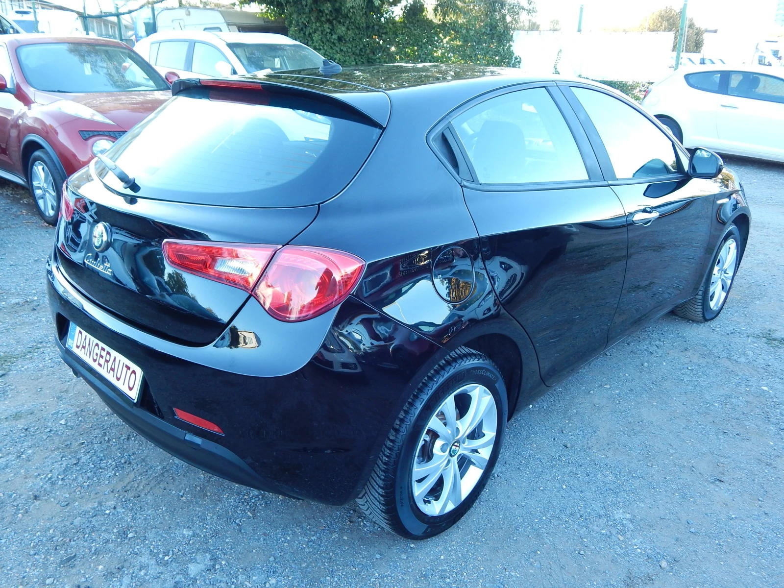 Alfa Romeo Giulietta 1.4T* ���*  | Mobile.bg � ����������� 4