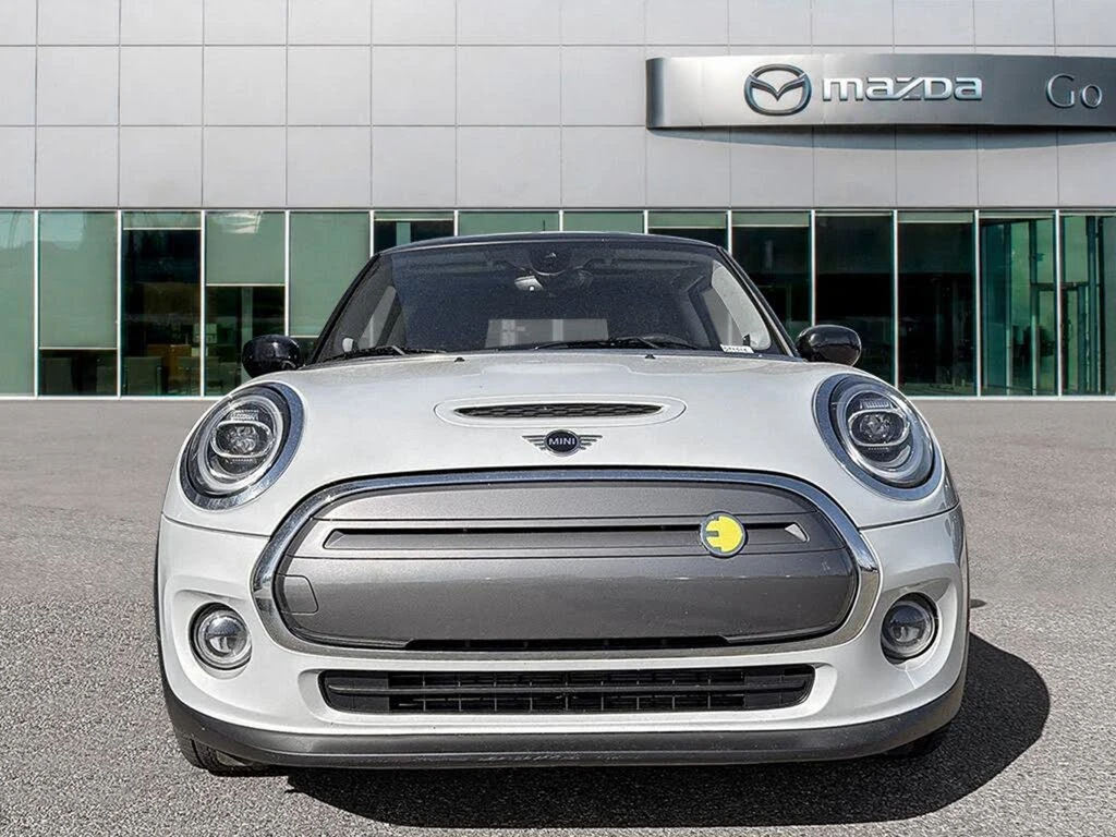 Mini Cooper SE * ПОДГРЕВ * ПАНО * КАМЕРА, снимка 2 - Автомобили и джипове - 56562341