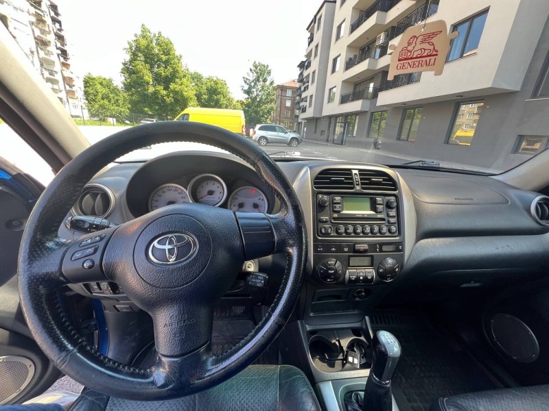 Toyota Rav4, снимка 5 - Автомобили и джипове - 45913048